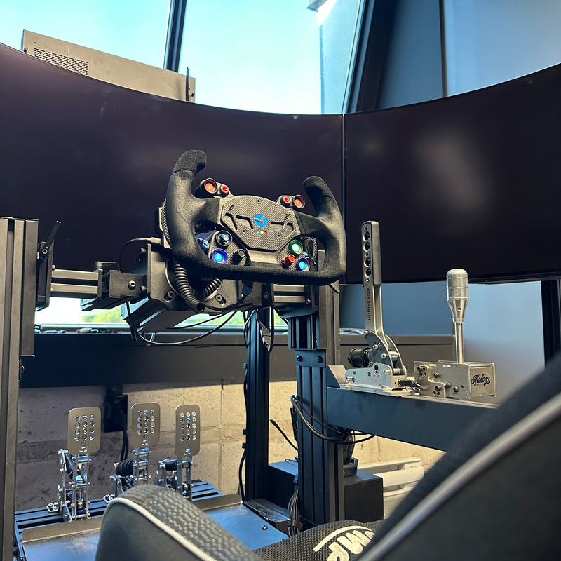 The Apex Room | Pro-Grade Simulator for Individual Rentals